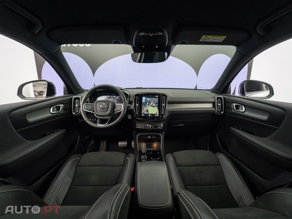 Volvo XC40 1.5 T5 PHEV R-Design Expression