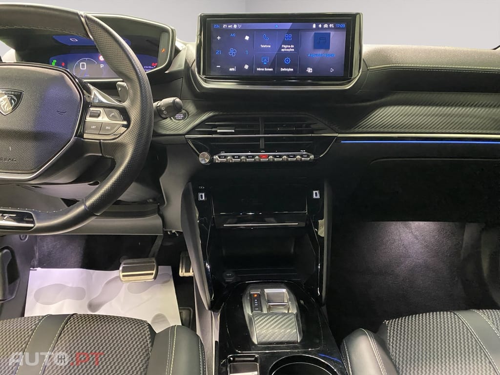 Peugeot 2008 1.2 Hybrid GT e-DCS6