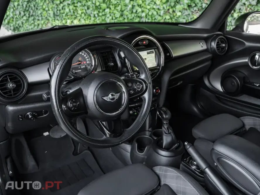 MINI Cooper Cooper Auto