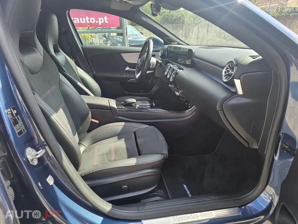Mercedes-Benz A 250 e AMG Line