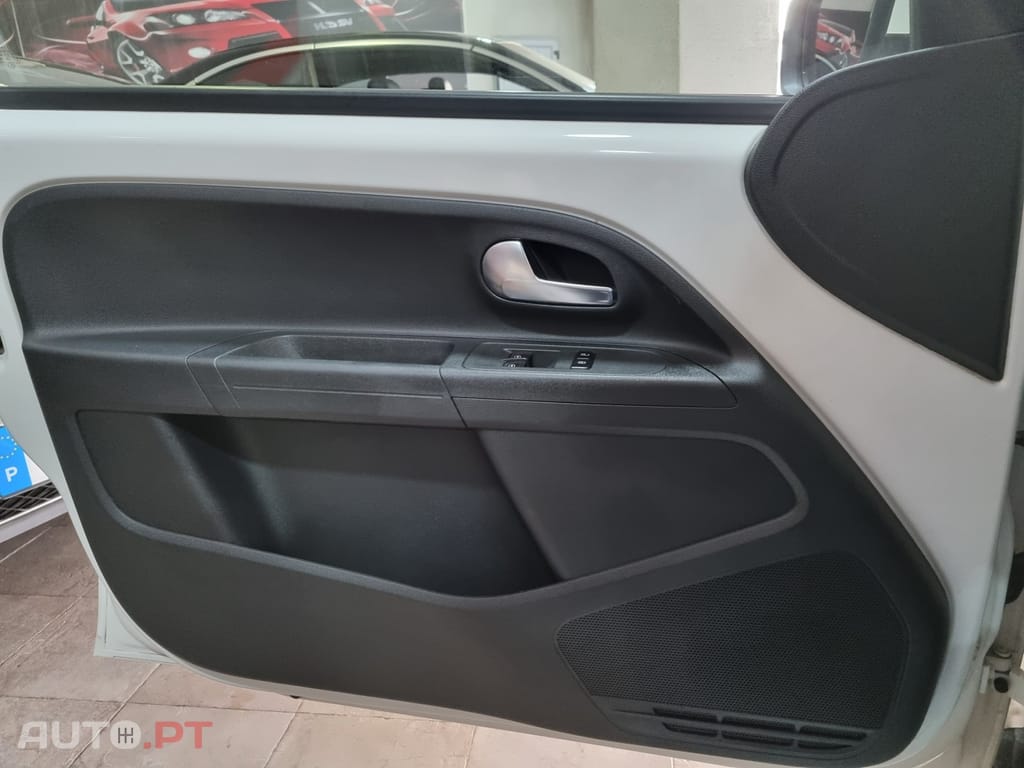 Volkswagen Up! 1.0 BlueMotion Move