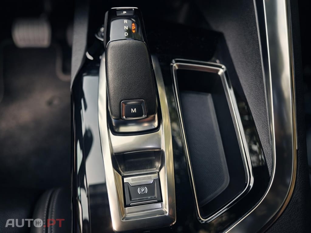 Peugeot 5008 1.5 BlueHDi Allure Pack EAT8