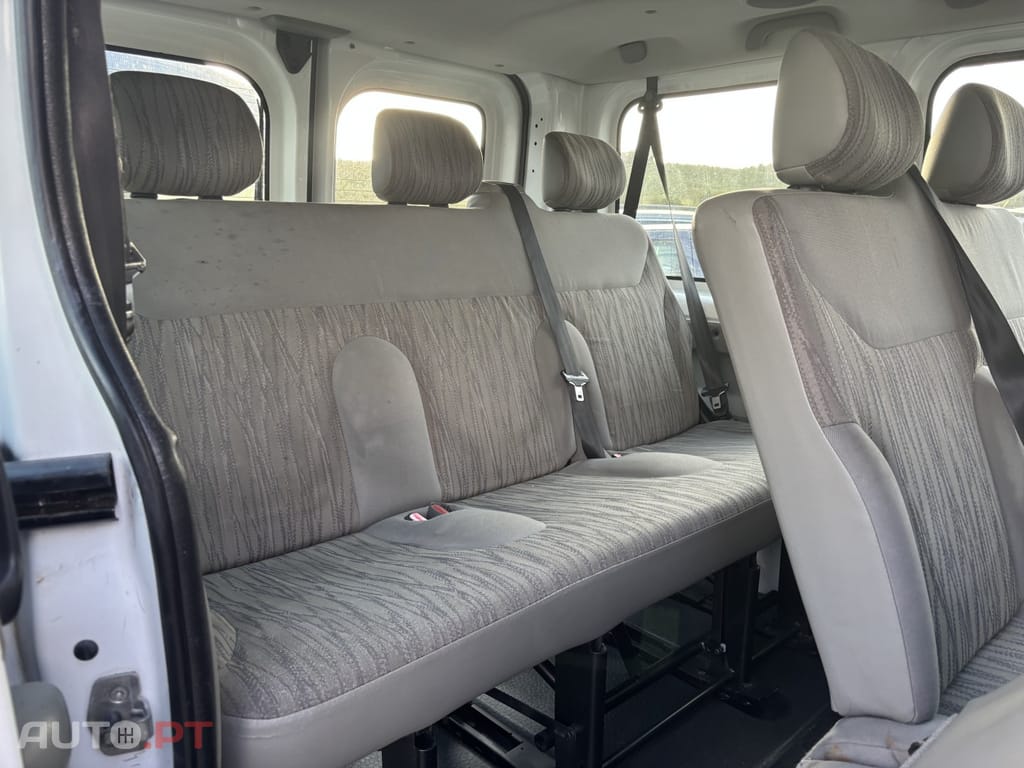 Nissan Primastar 2.0 dCi L1H1 2.7 115 Pre.+PC+AA