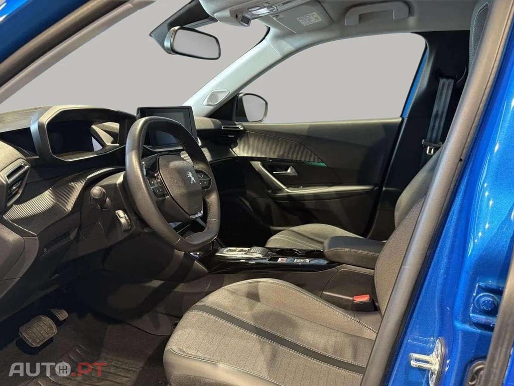 Peugeot E-2008 Allure Pack