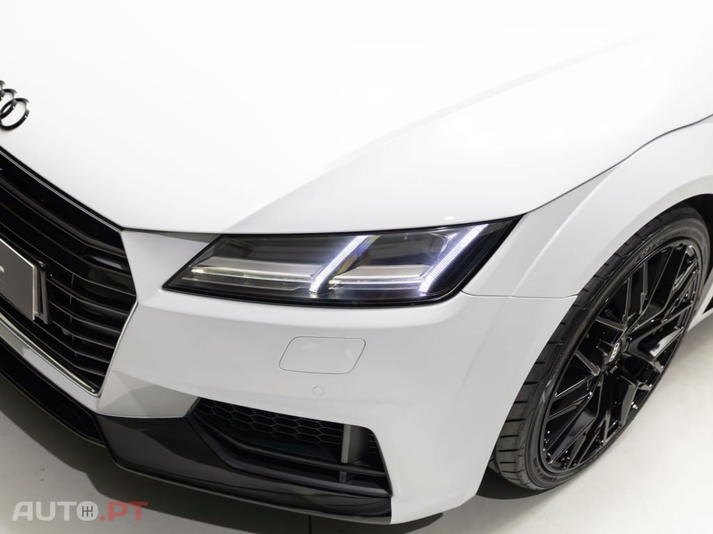 Audi TT 2.0 TFSI S-line S tronic