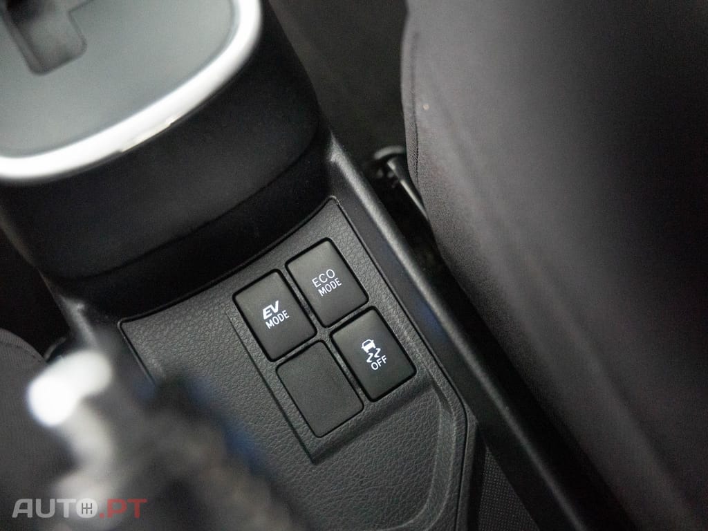 Toyota Yaris 1.5 HSD Comfort+P.Style