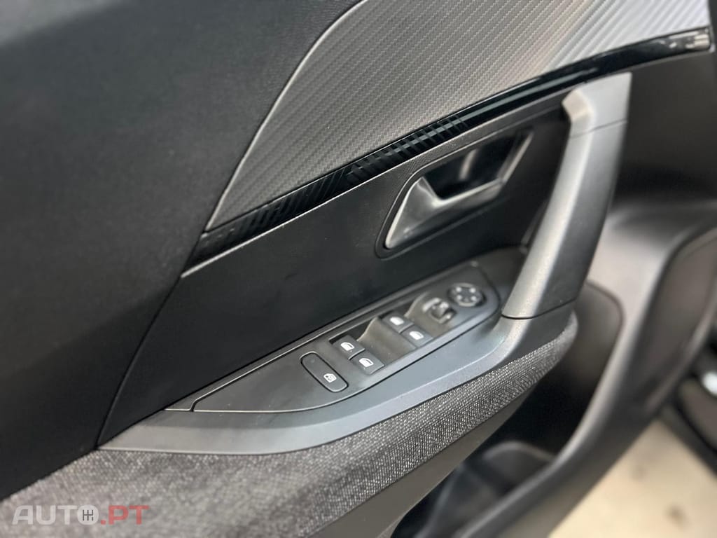 Peugeot 2008 1.2 Style