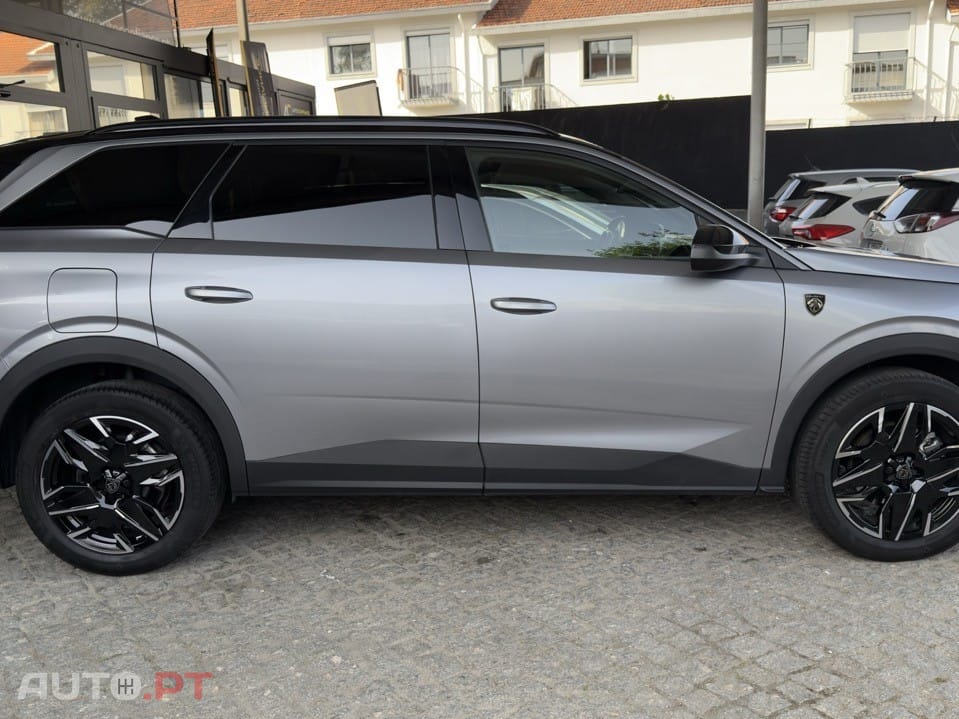 Peugeot 5008 1.2 Hybrid GT e-DCS6