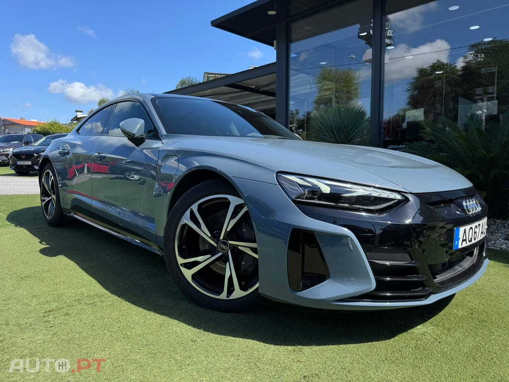Audi E-Tron GT quattro