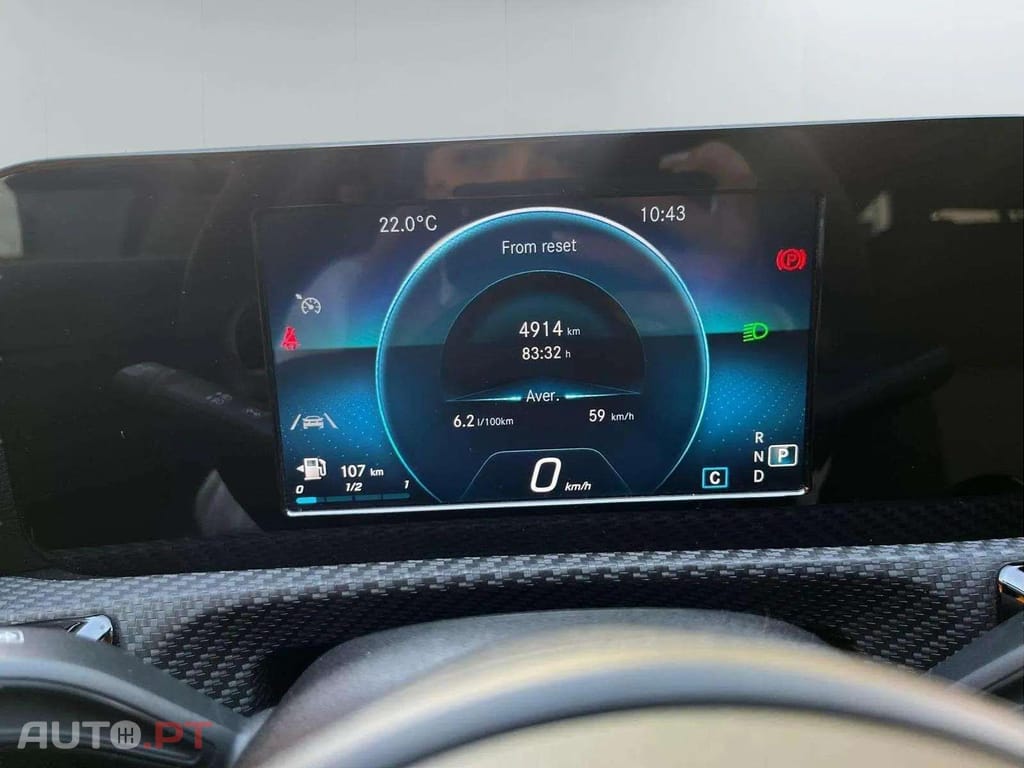 Mercedes-Benz CLA 180 SB DCT 