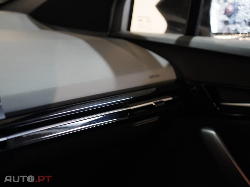 MG MG4 64 kWh Luxury