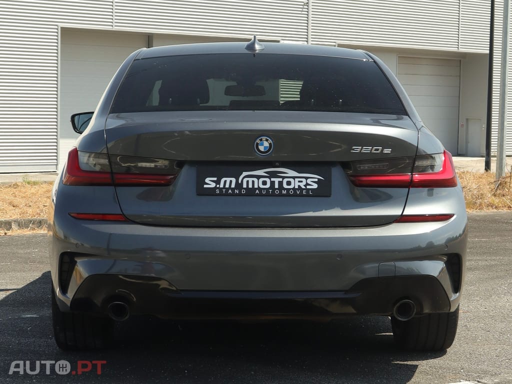 BMW 320 e Pack M Auto