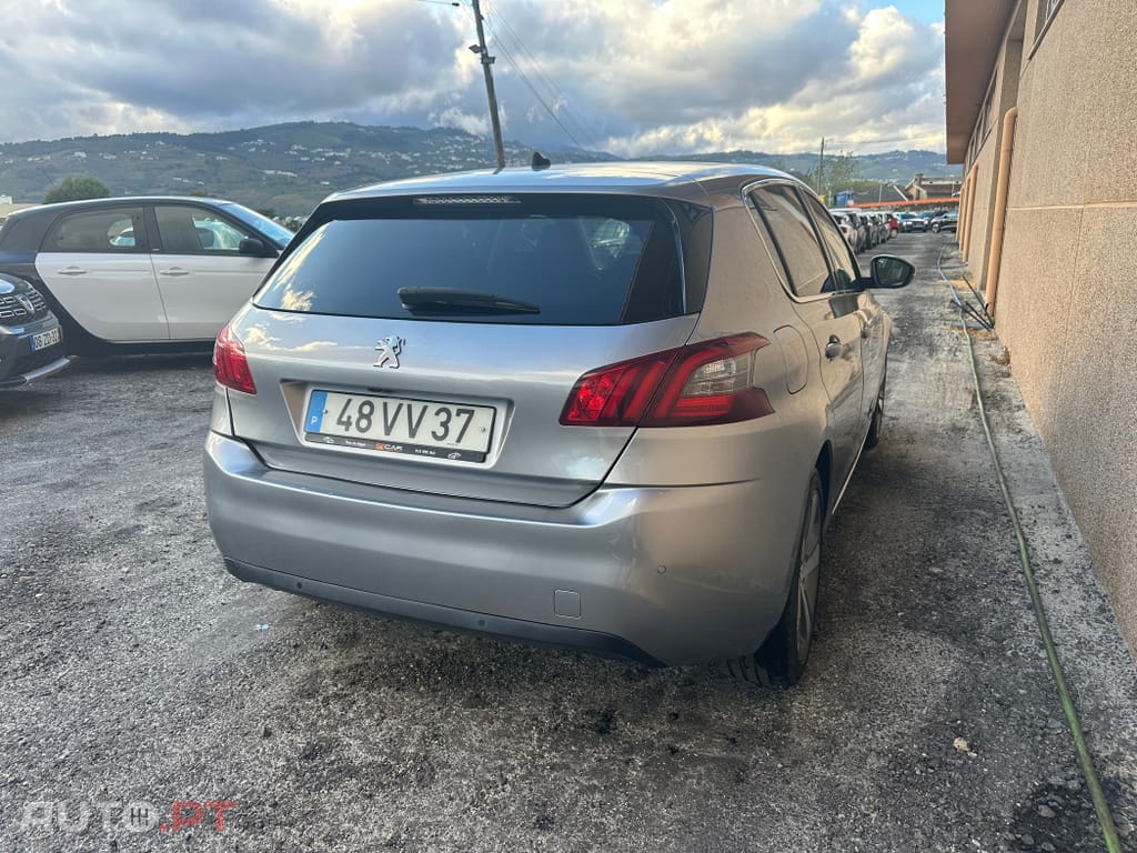 Peugeot 308 1.2 PureTech GT Line