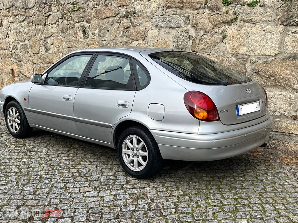 Toyota Corolla 1.4 Liftback