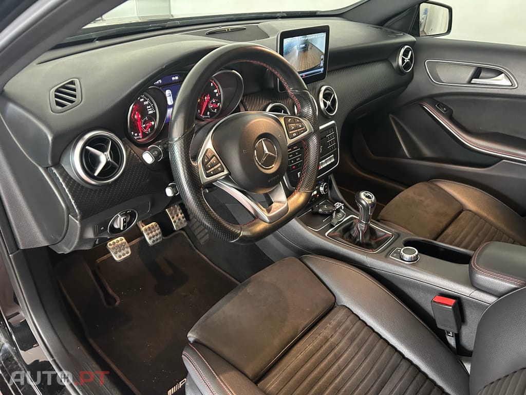 Mercedes-Benz A 200 d AMG Line