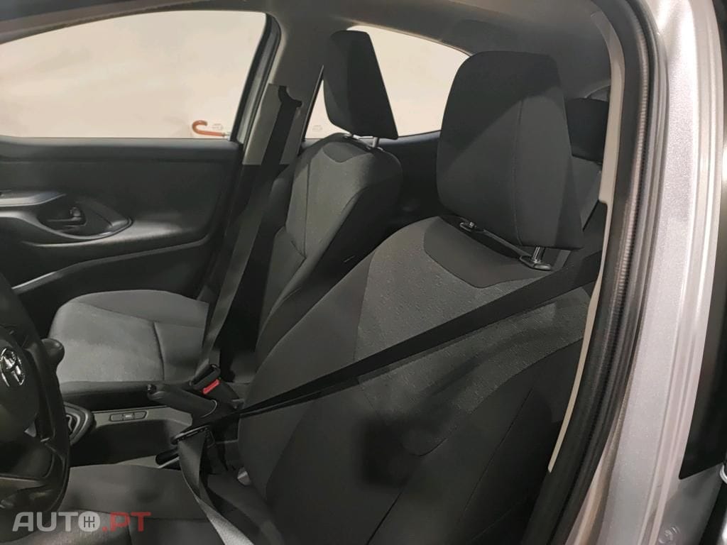 Toyota Yaris 1.0 VVT-i Comfort