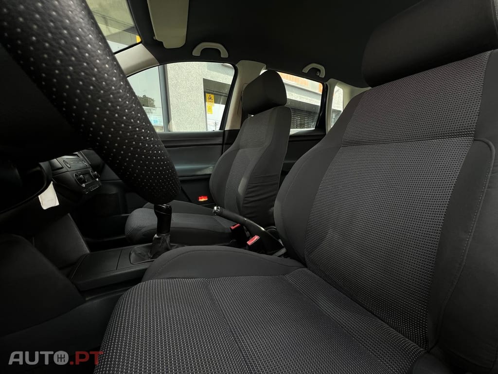 Volkswagen Polo 1.2 Basis