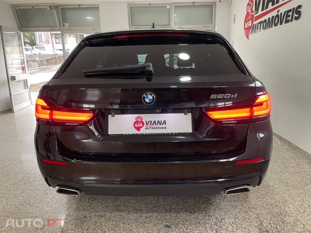 BMW 520 d Line Luxury Auto — fotografia 6