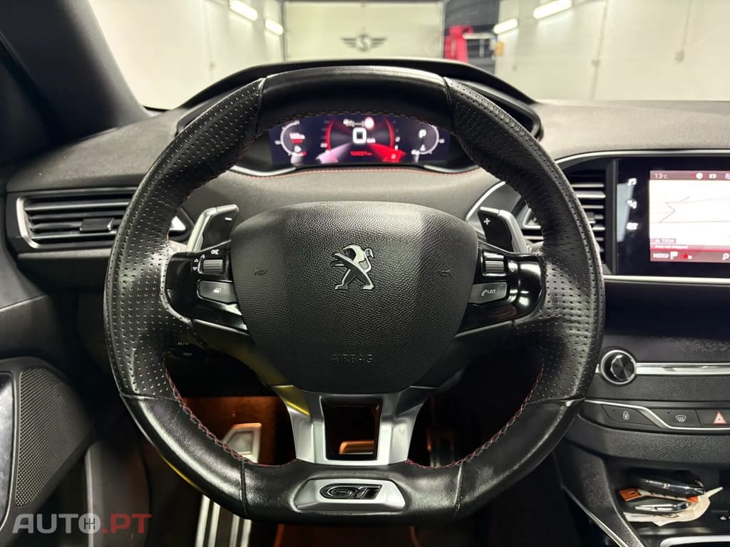 Peugeot 308 PureTech 130 EAT8 GT