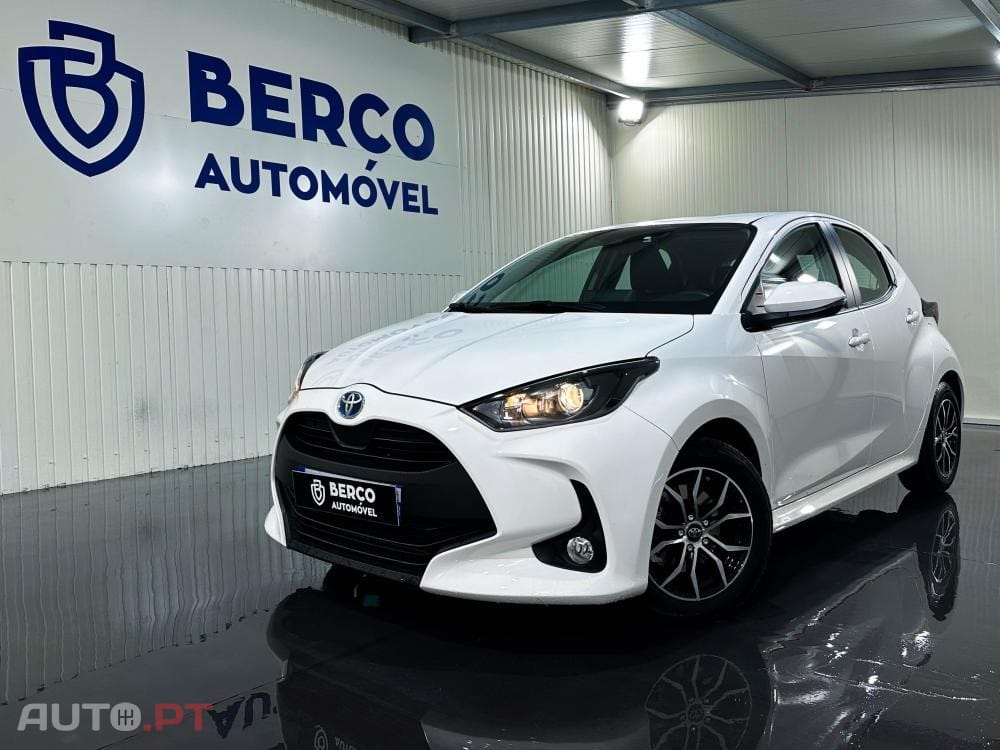 Toyota Yaris Hybrid Dynamic Edition
