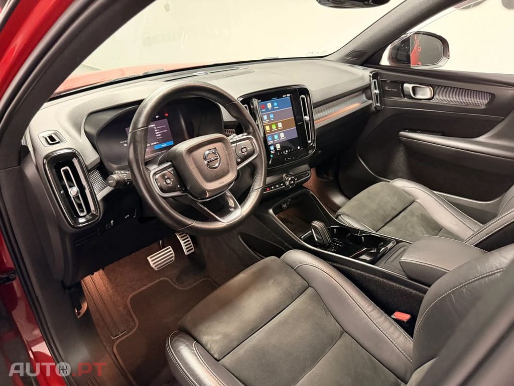 Volvo XC40 P8 AWD Recharge RDesign