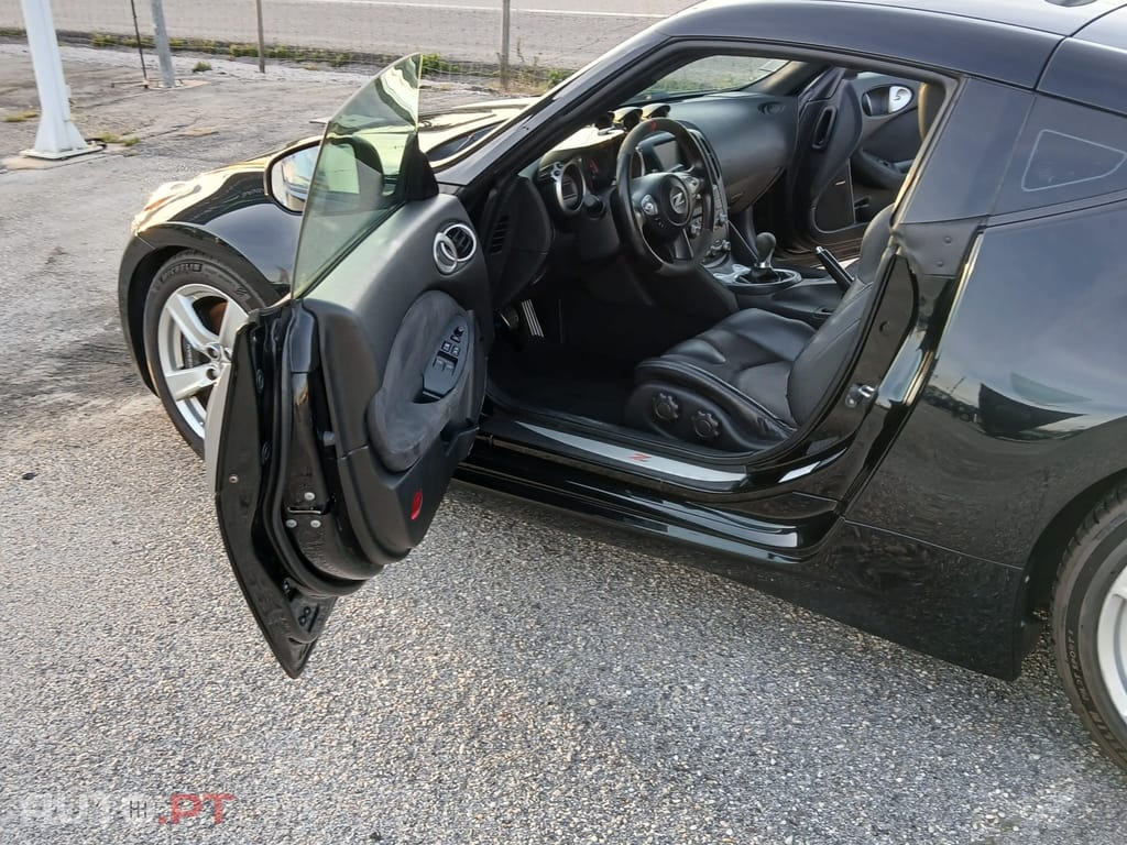 Nissan 370 Z Pack