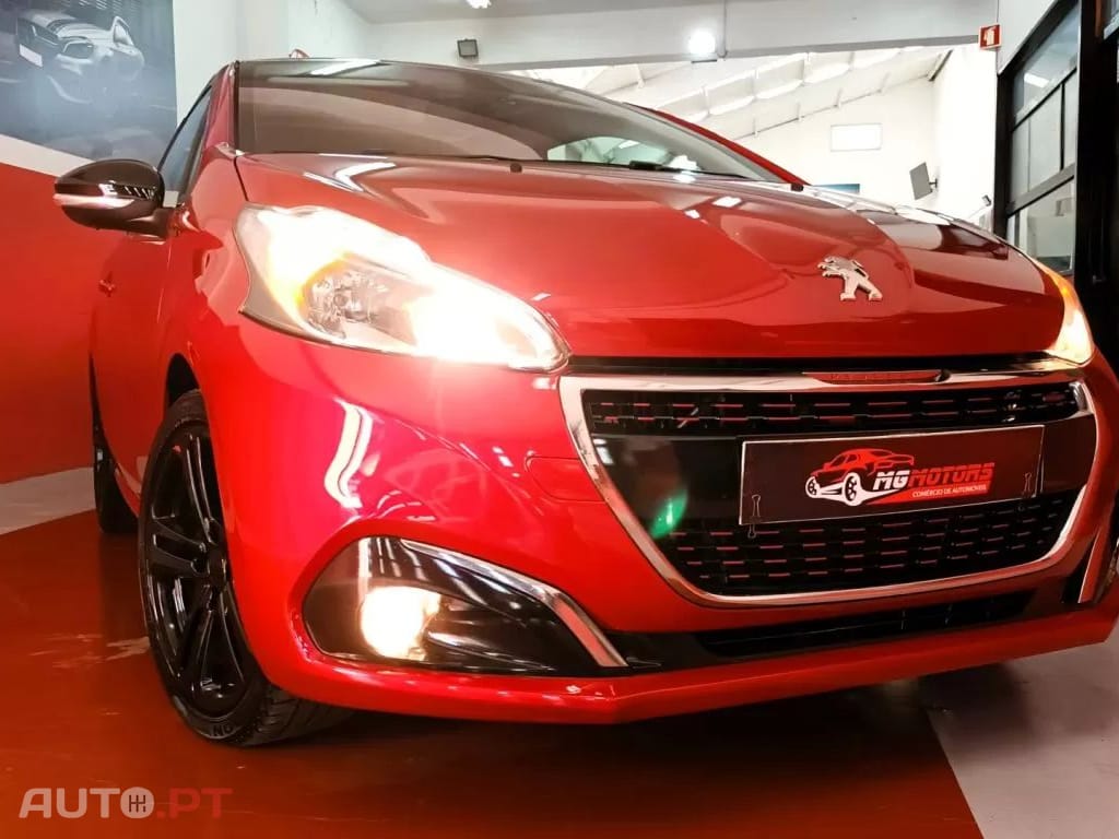 Peugeot 208 1.2 PureTech GT Line