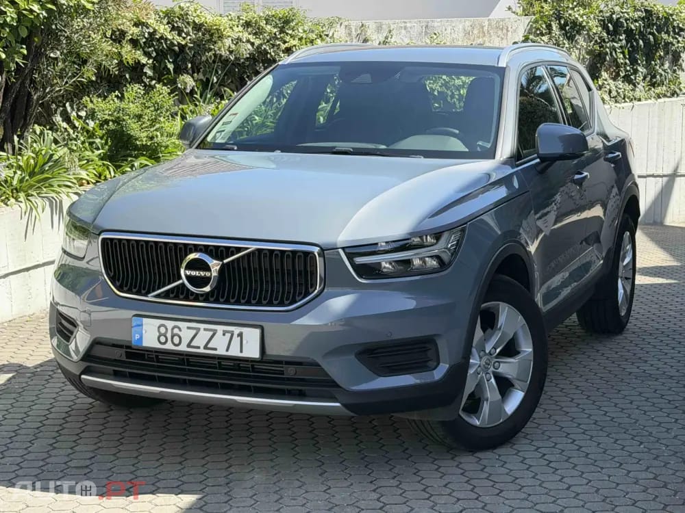 Volvo XC40 1.5 T3 Momentum Plus Geartronic