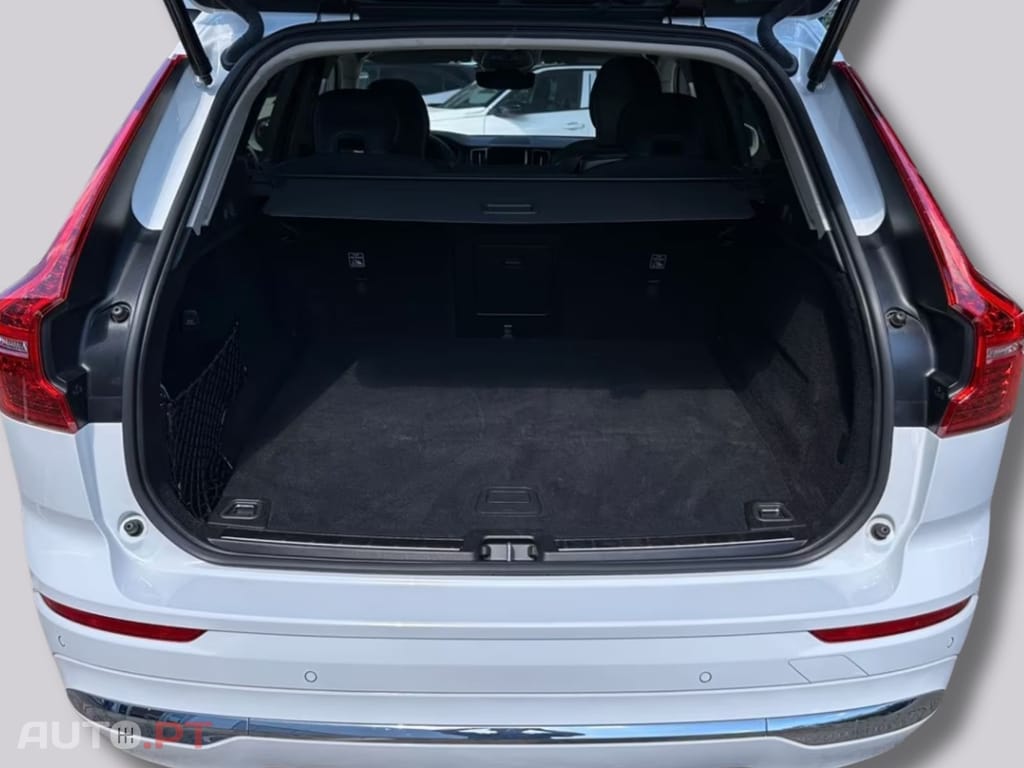 Volvo XC60 T8 Recharge AWD 