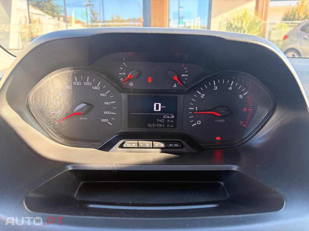 Peugeot Partner 1.5 BlueHDi Pro Standard