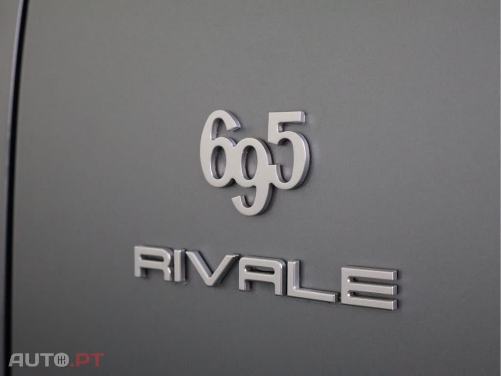 Abarth 500 695C 1.4 16v T-JET 180CV RIVALE MTA