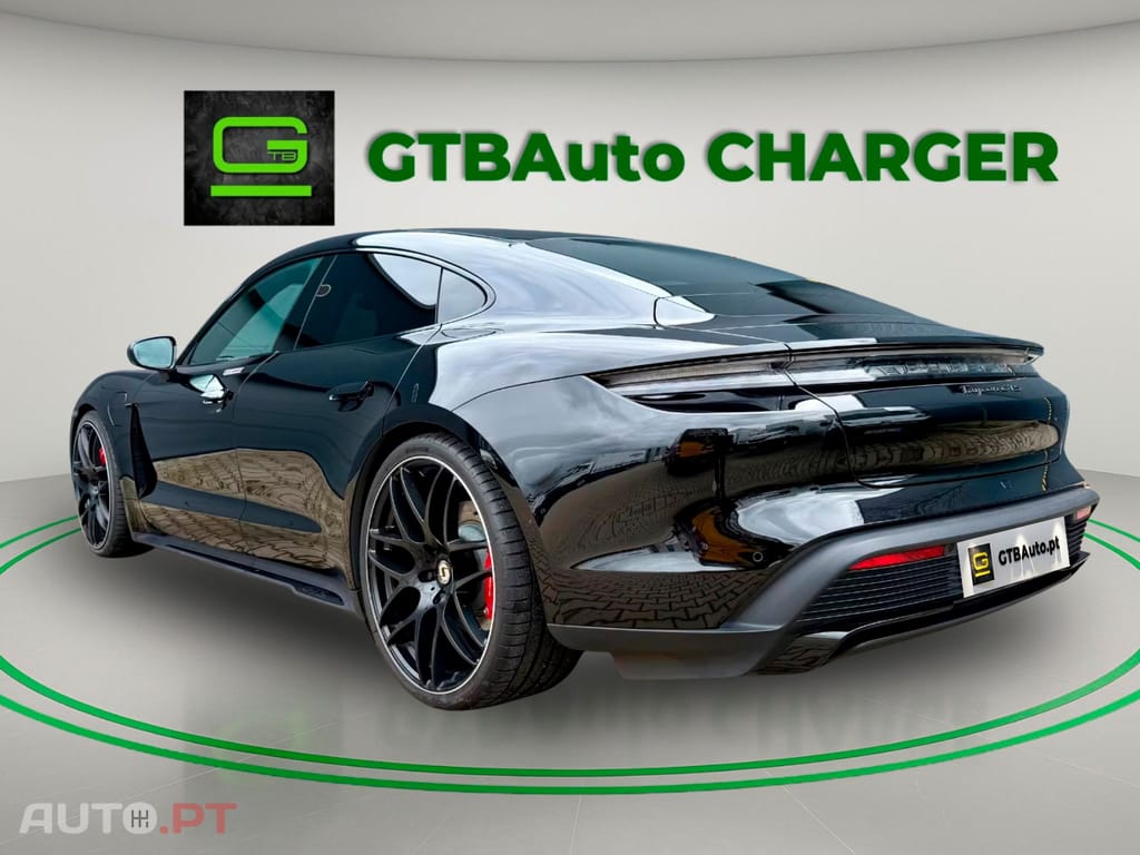 Porsche Taycan GTS I.V.A DEDUTIVEL 