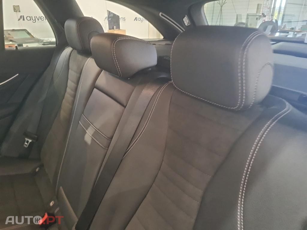 Mercedes-Benz E 300 de Avantgarde