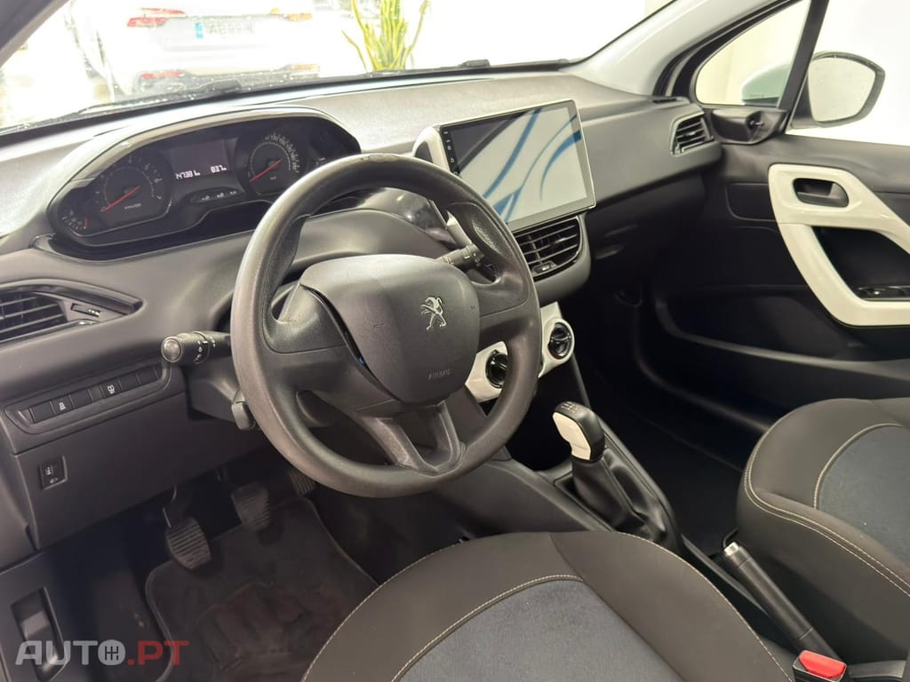 Peugeot 208 1.0 VTi Access