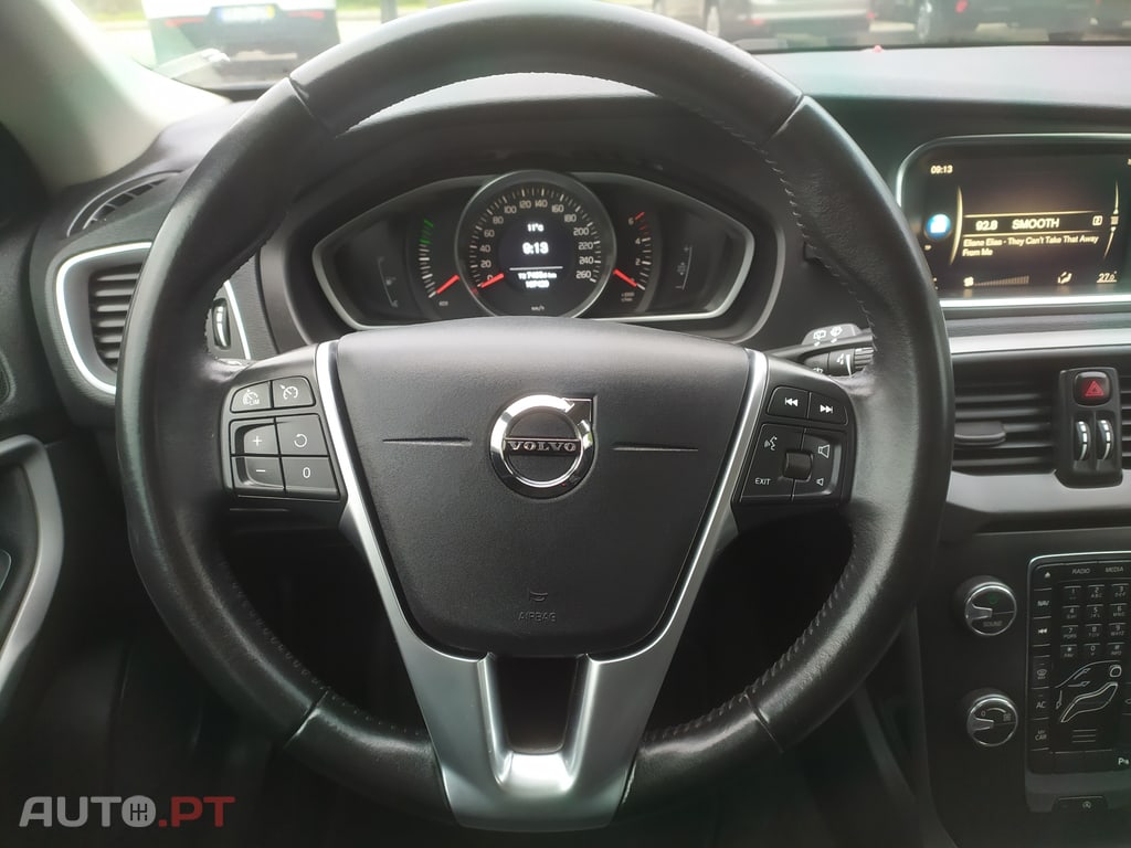 Volvo V40 2.0 D3 Momentum