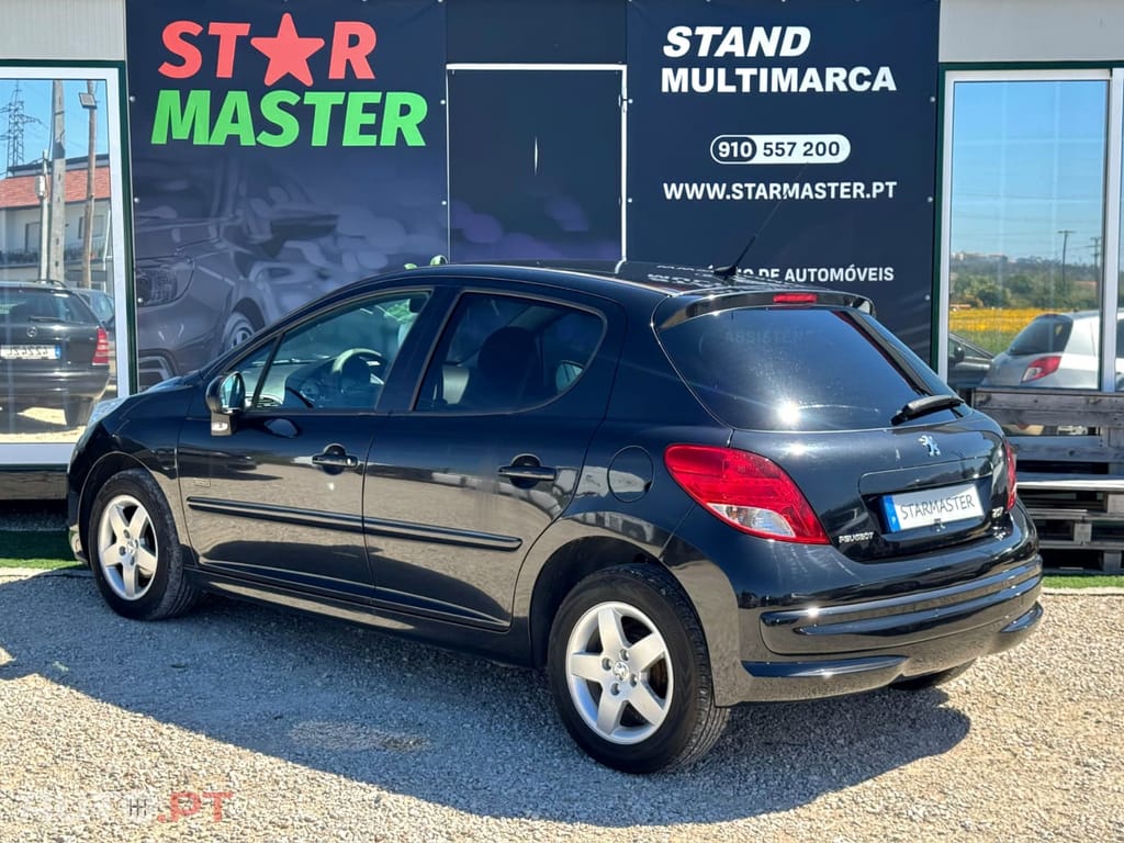 Peugeot 207 1.4 HDi SE Sportium- Garantia Incluída