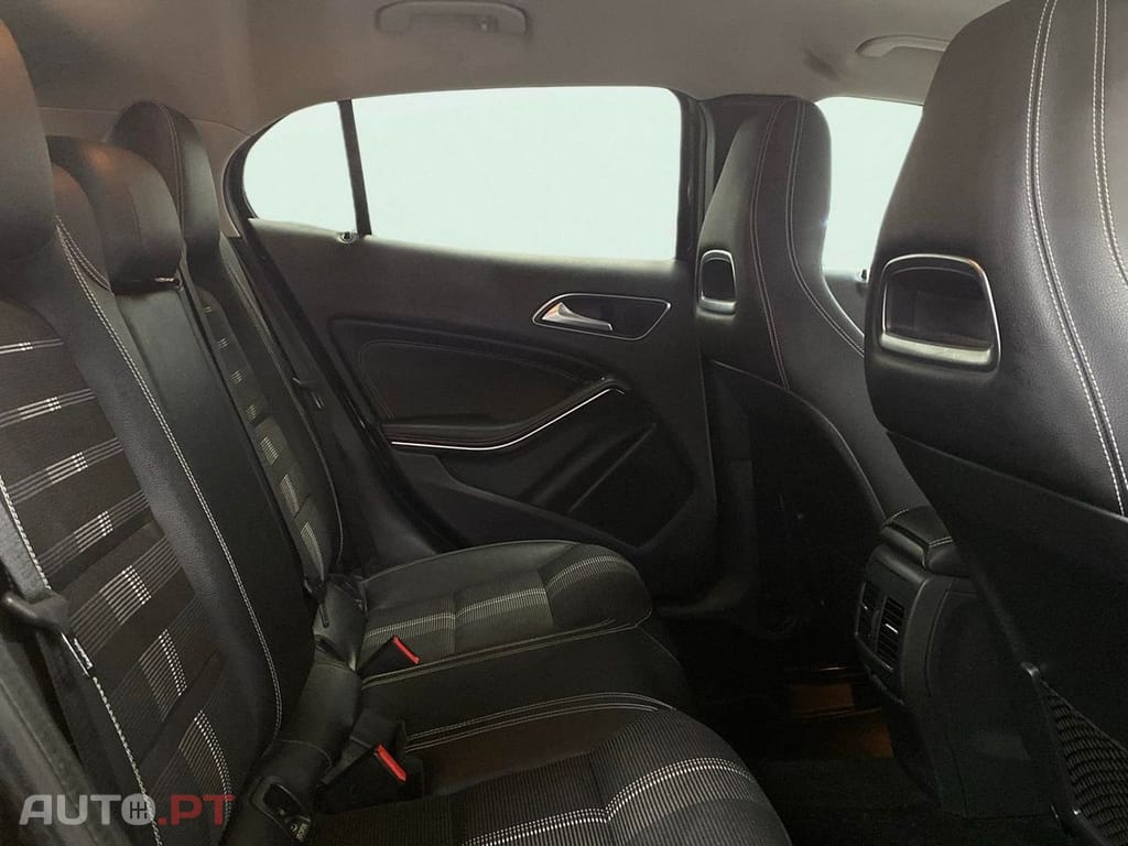 Mercedes-Benz GLA 180 d Urban