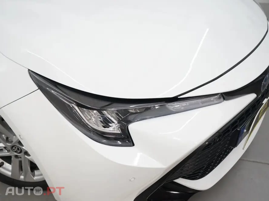 Toyota Corolla 1.8 Hybrid Active