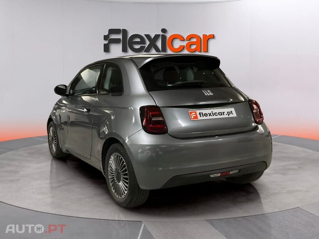 Fiat 500e Icon Plus 42 KWh