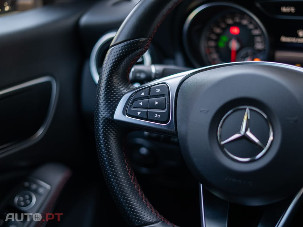 Mercedes-Benz CLA 180 d AMG Line