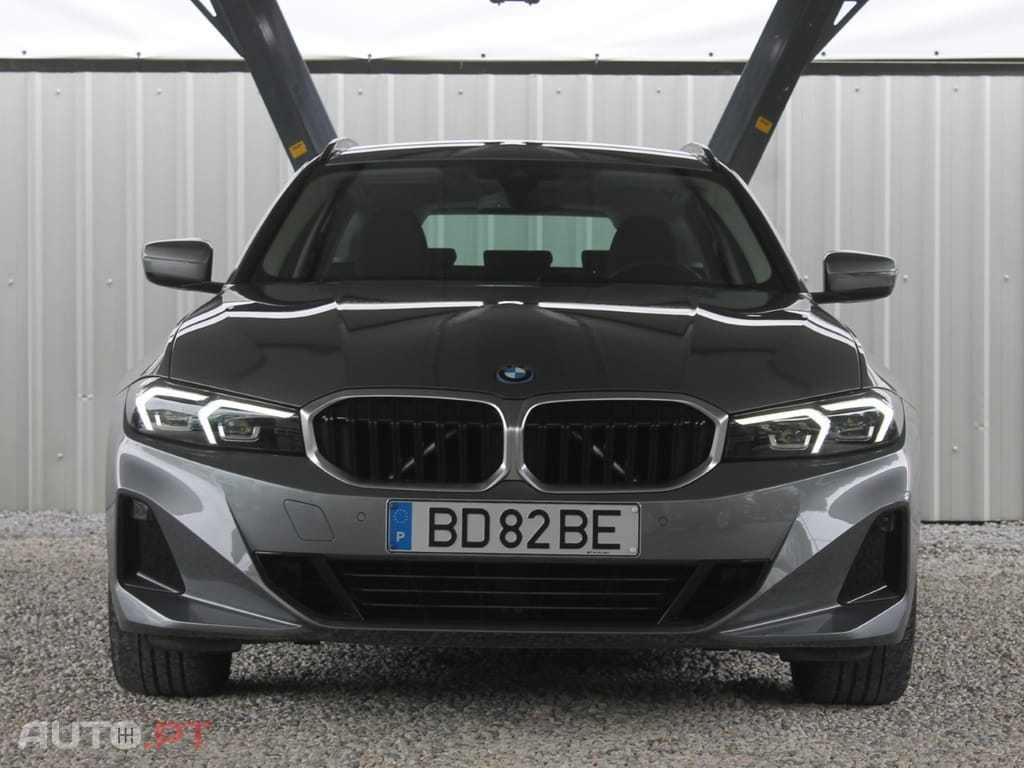 BMW 330 e Corporate Edition Auto