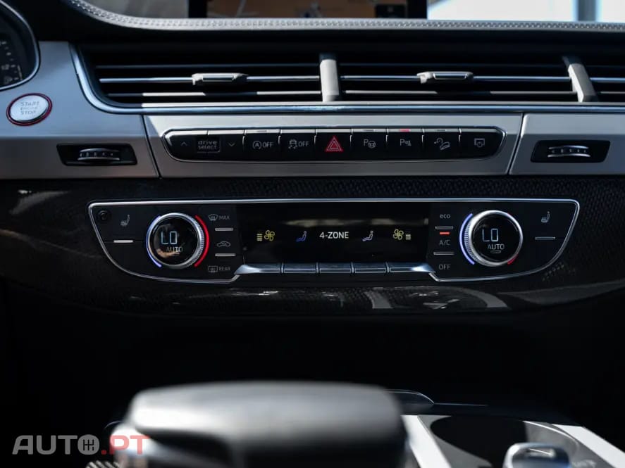 Audi SQ7 4.0 TDI V8 quattro Tiptronic 7L