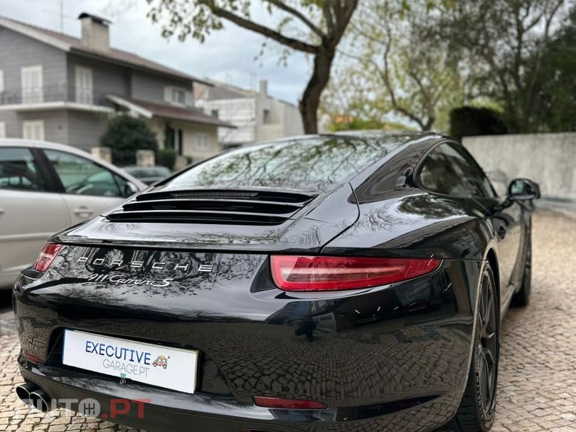 Porsche 911 Carrera S
