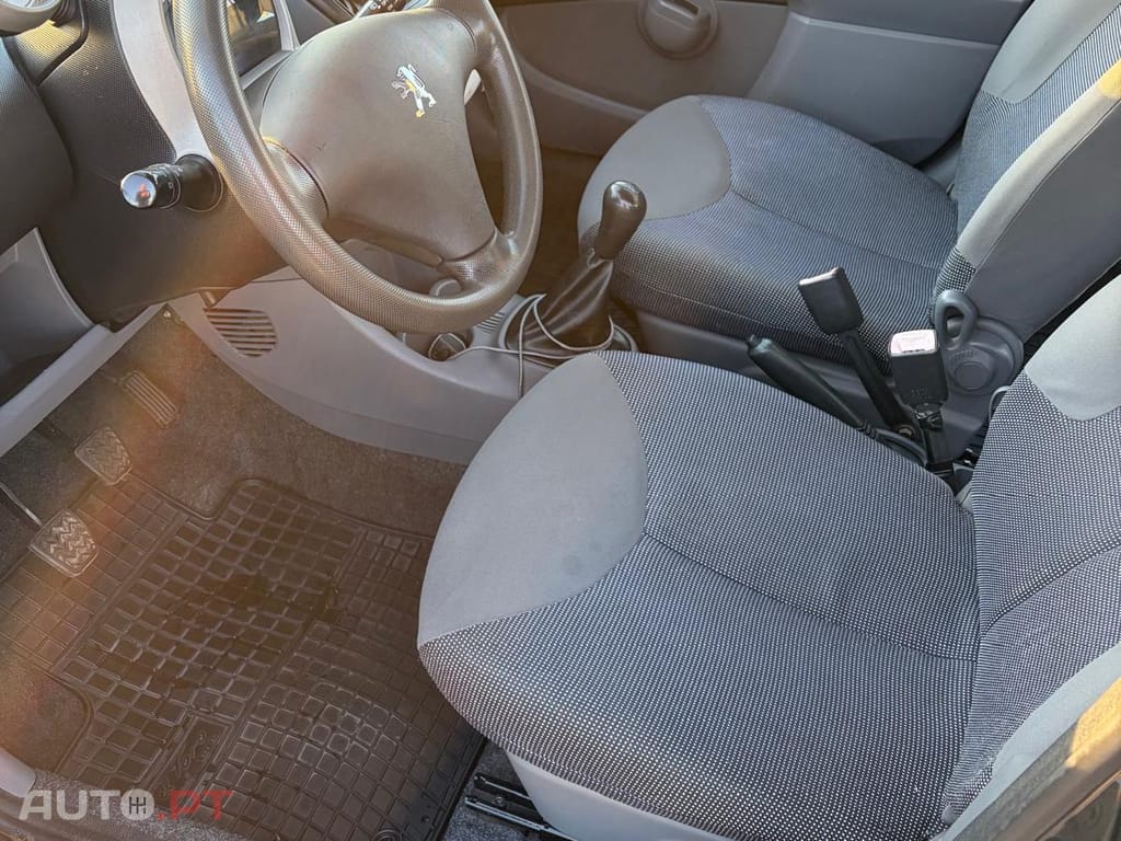 Peugeot 107 1.0 VTI Pure Tech