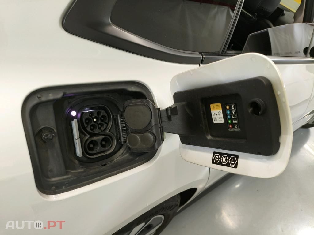 BMW i4 eDrive40
