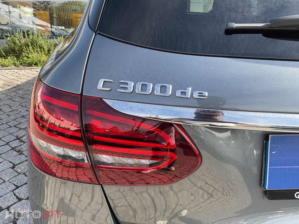 Mercedes-Benz C 300 de AMG Line