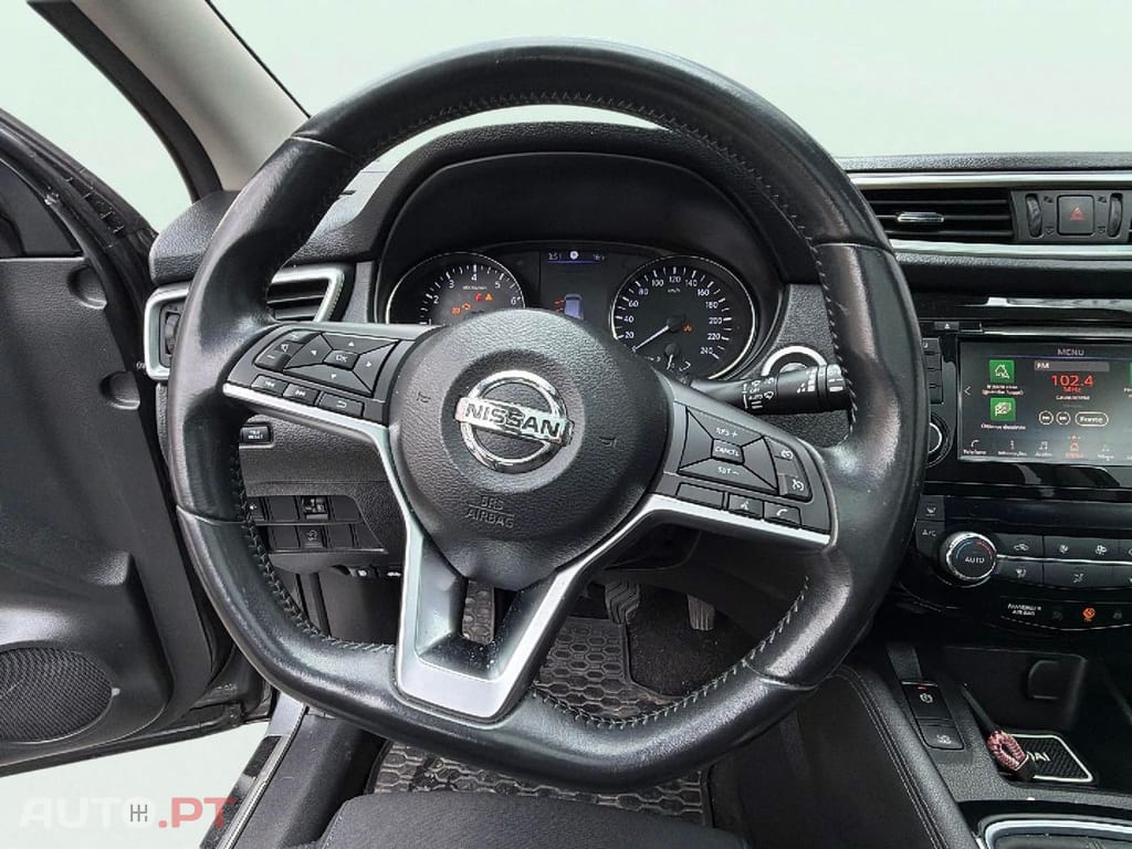 Nissan Qashqai 1.3 DIG-T N-Connecta