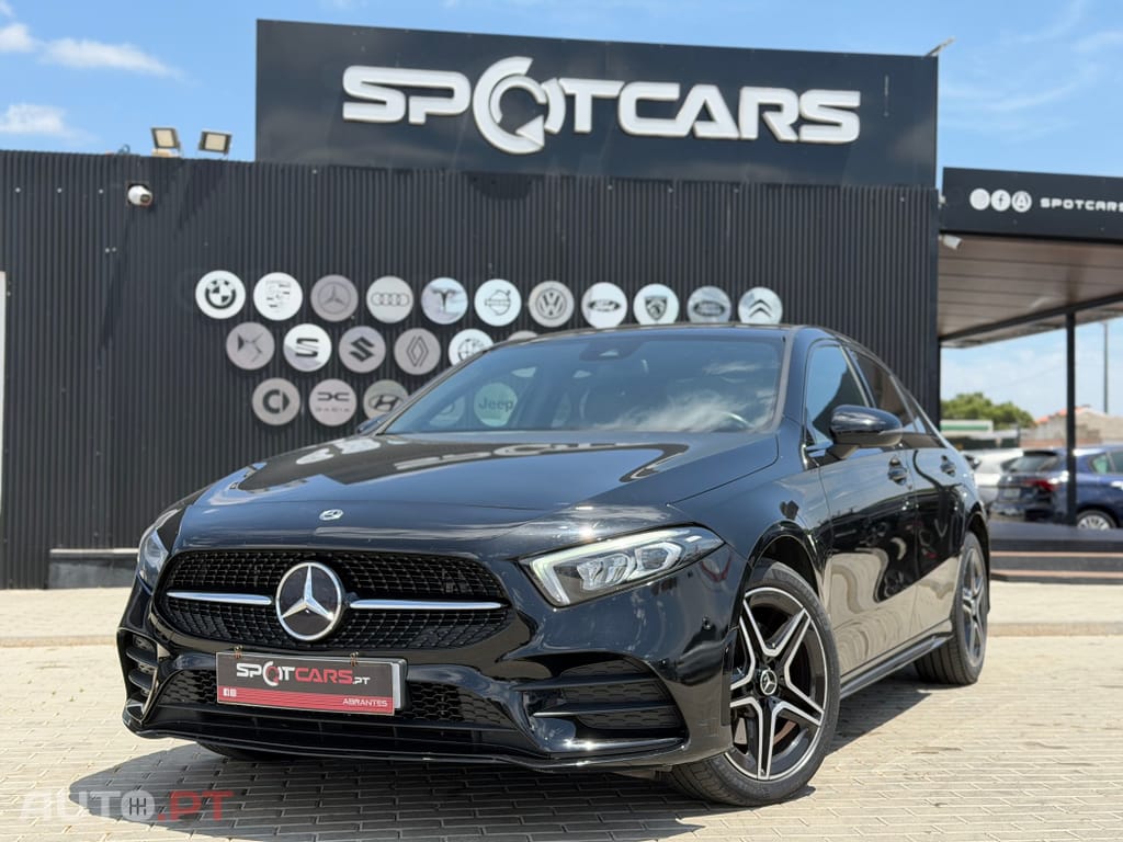 Mercedes-Benz A 250 e 8G-DCT AMG Line