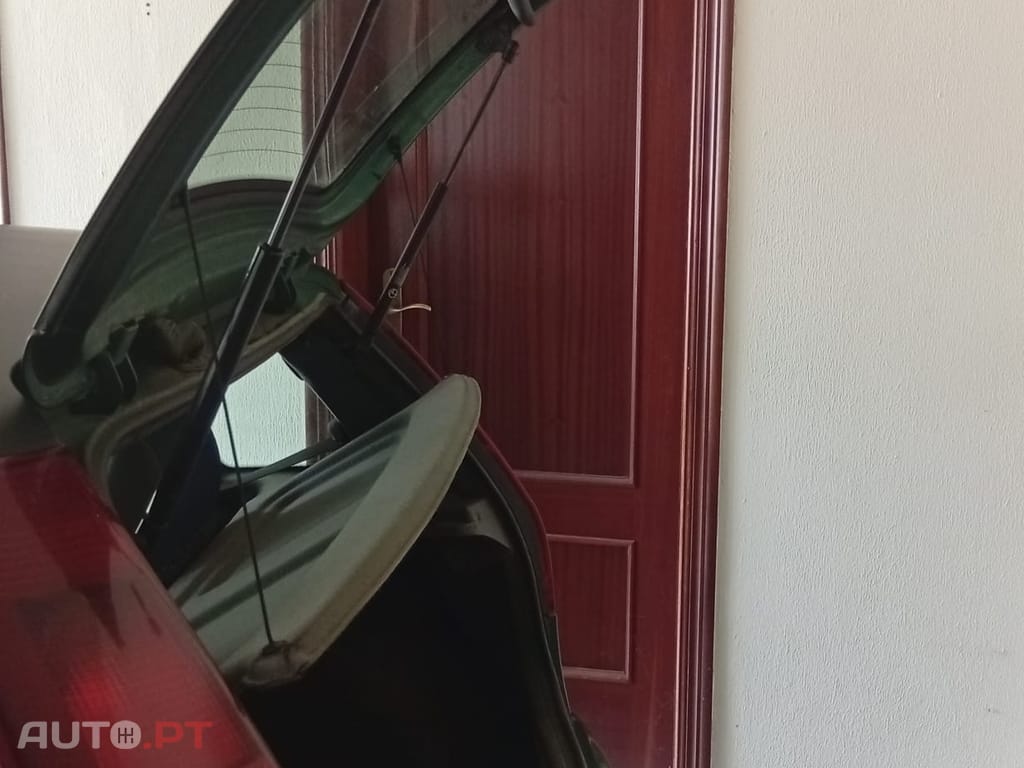 Fiat Punto 1.2 Fire - 5 portas