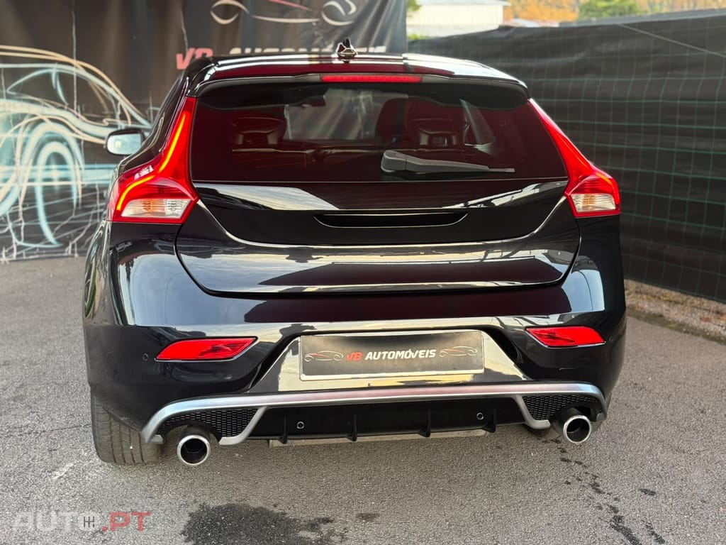 Volvo V40 1.6 D2 R-Design